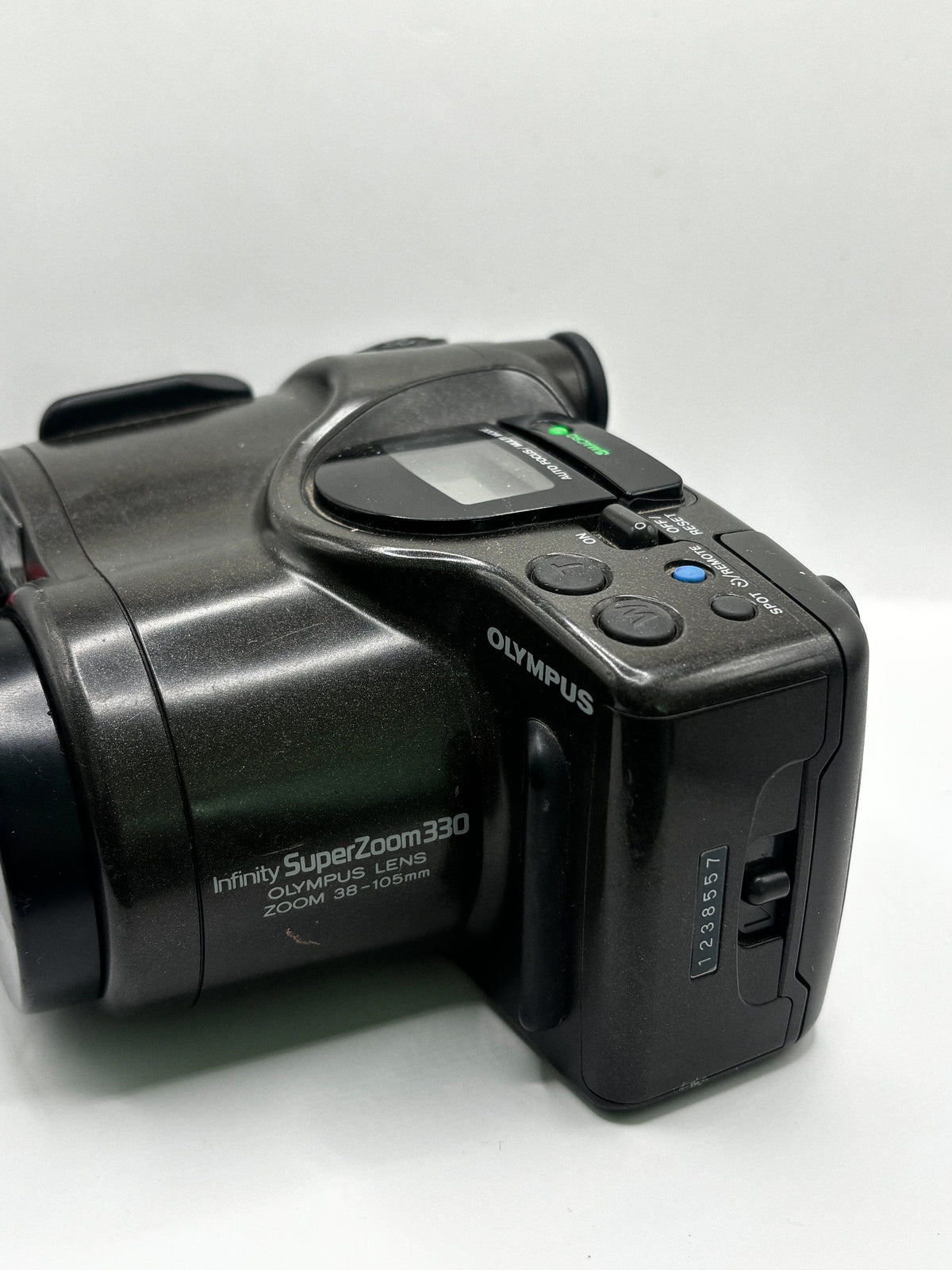 Olympus Infinity SuperZoom 330
