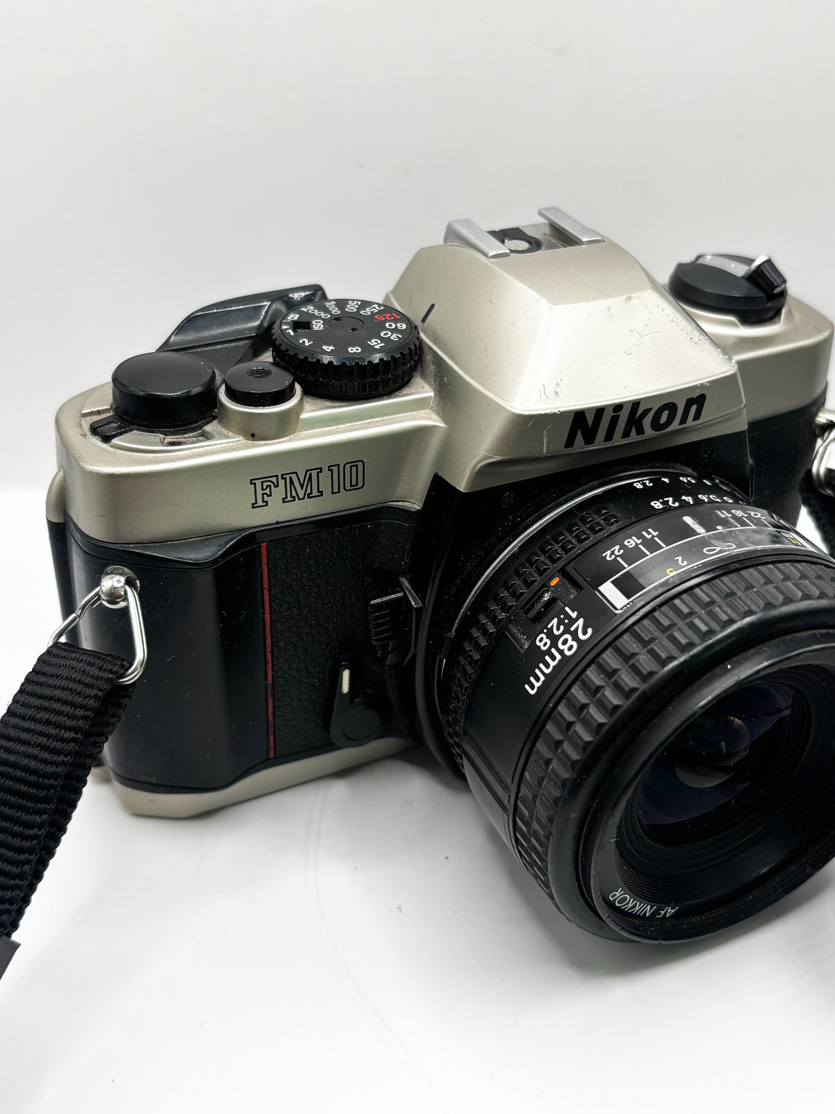 Nikon FM10