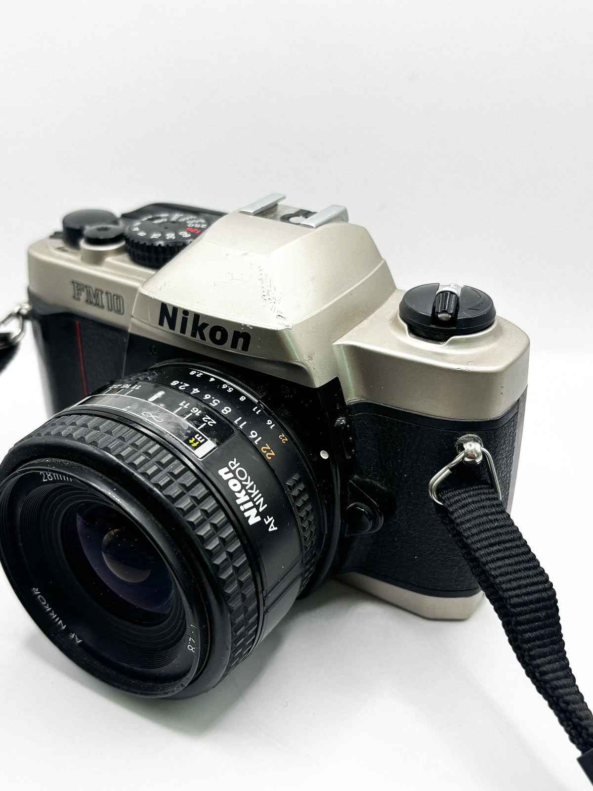 Nikon FM10