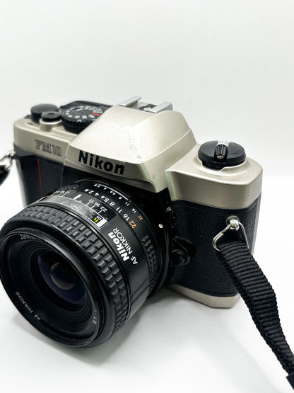 Nikon FM10