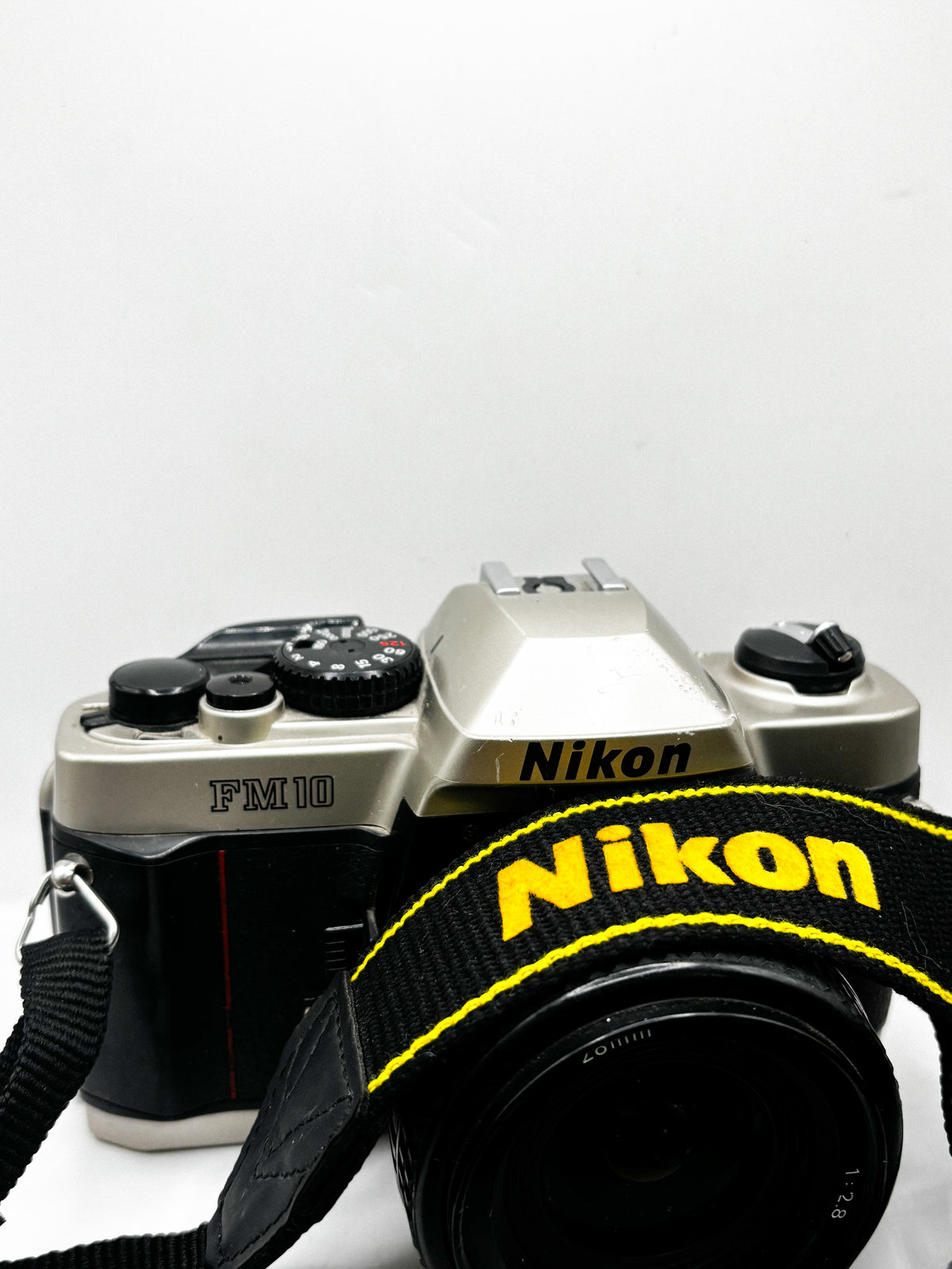 Nikon FM10